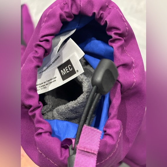 MEC Toasty Mitts - Children to Youths, Large - Picture 7 of 9